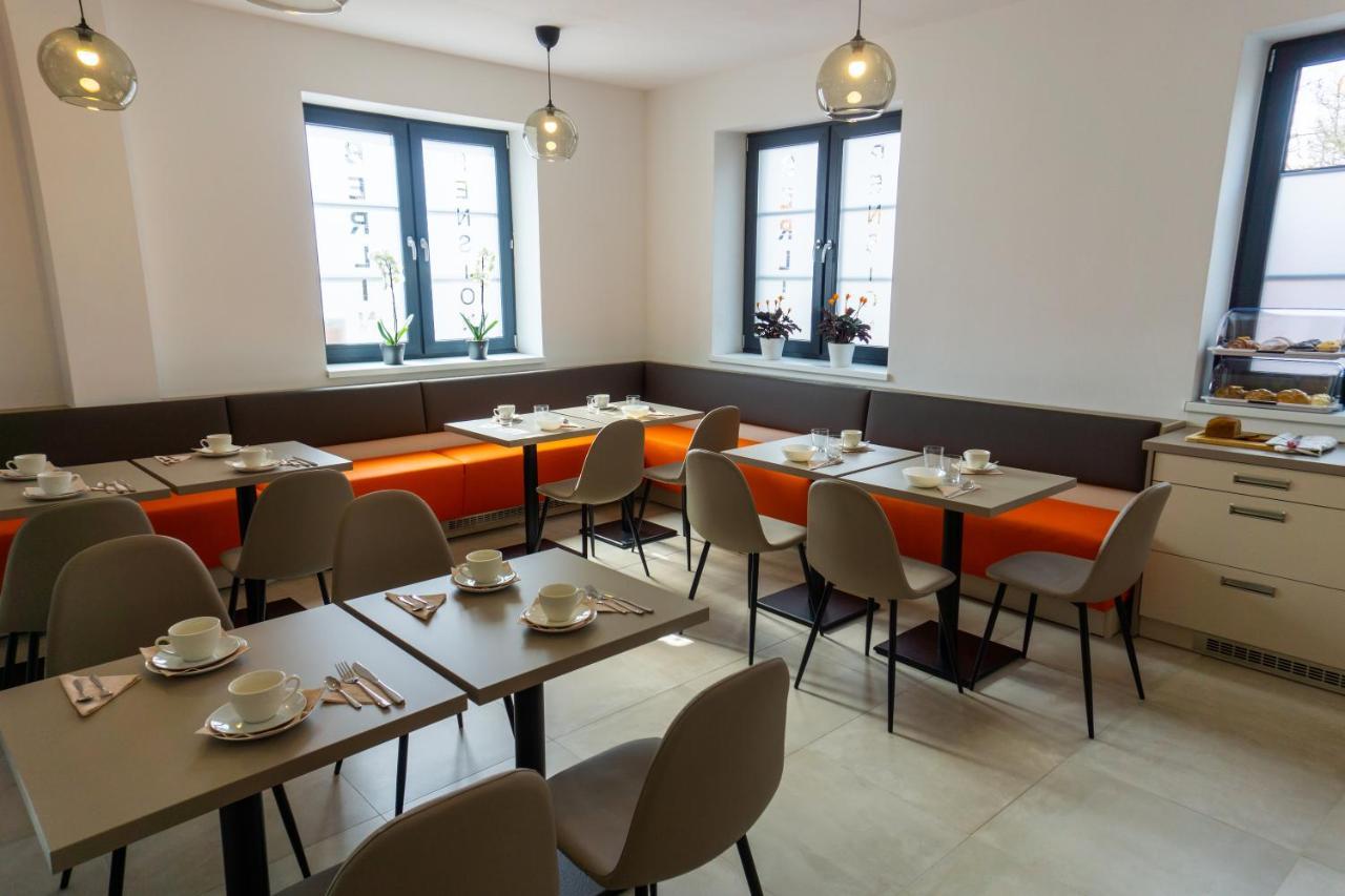 Pension Berlin Cheb Exterior foto